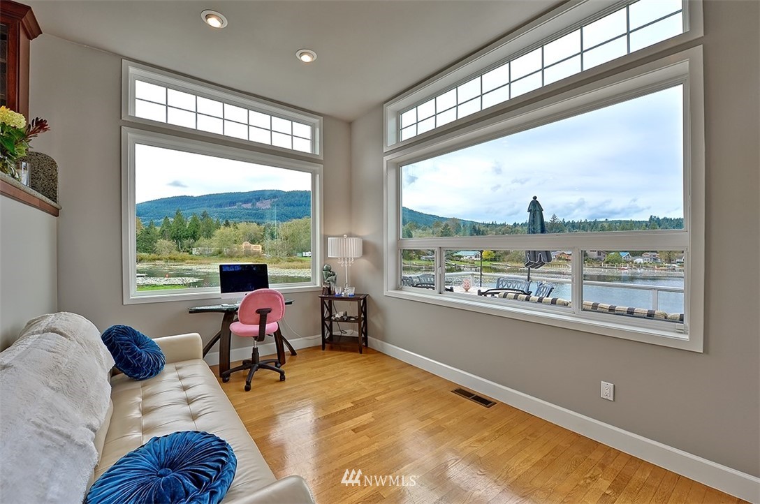 239 Friday Creek Road Bellingham, WA 98229 - Photo 18 of 40