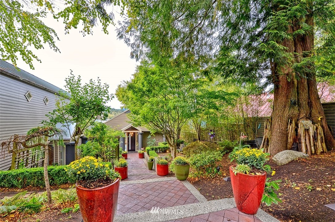 239 Friday Creek Road Bellingham, WA 98229 - Photo 7 of 40