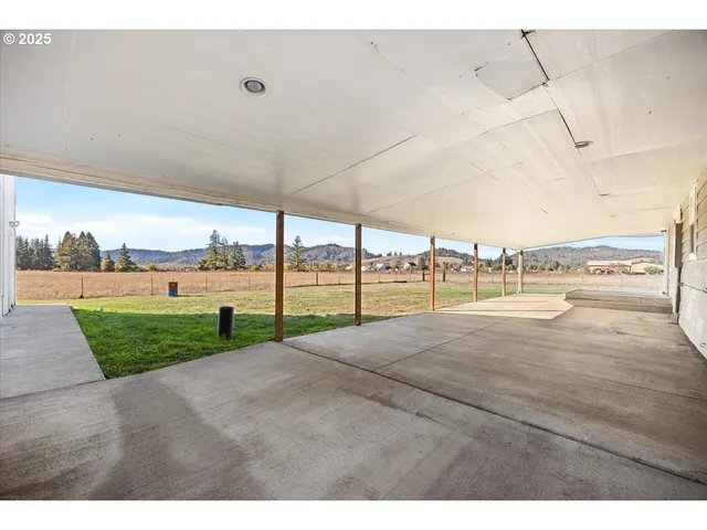 $599,000 | 557 Plat B Road, Sutherlin, OR 97479