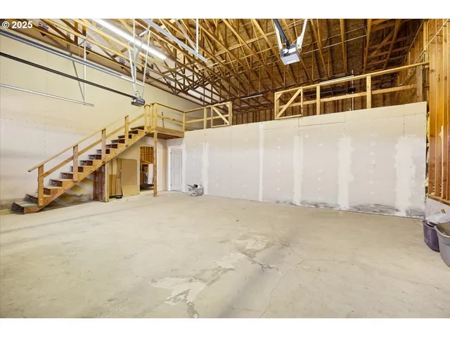 $599,000 | 557 Plat B Road, Sutherlin, OR 97479