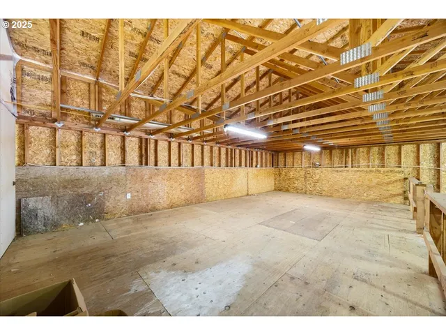 $599,000 | 557 Plat B Road, Sutherlin, OR 97479