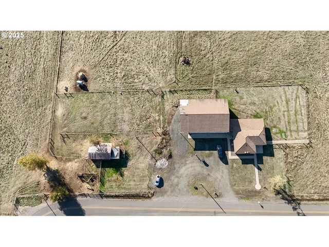 $599,000 | 557 Plat B Road, Sutherlin, OR 97479