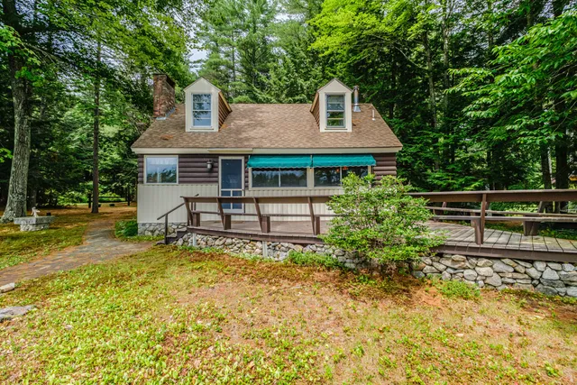$799,000 | 158 Pine Point Road, Oxford, ME 04270