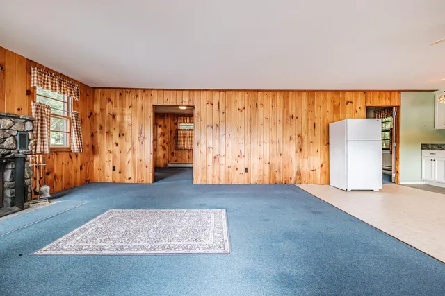 $799,000 | 158 Pine Point Road, Oxford, ME 04270