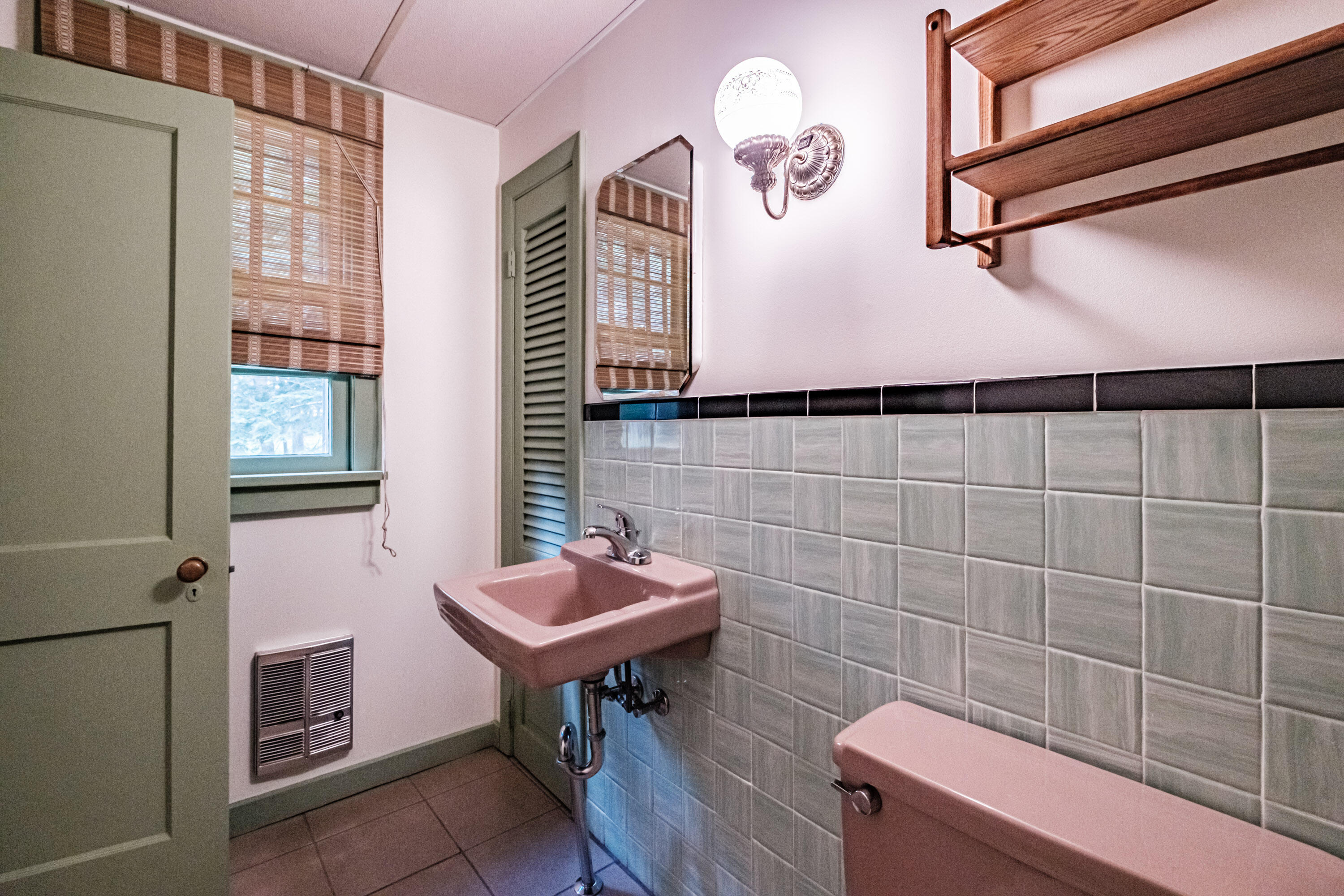 158 Pine Point Road Oxford, ME 04270 - Photo 49 of 85 20250714gp-61054