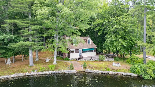 $799,000 | 158 Pine Point Road, Oxford, ME 04270