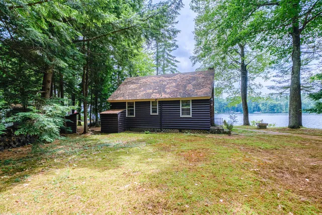 $799,000 | 158 Pine Point Road, Oxford, ME 04270