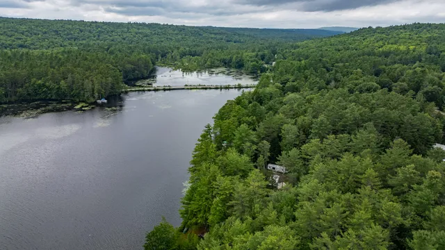 $799,000 | 158 Pine Point Road, Oxford, ME 04270