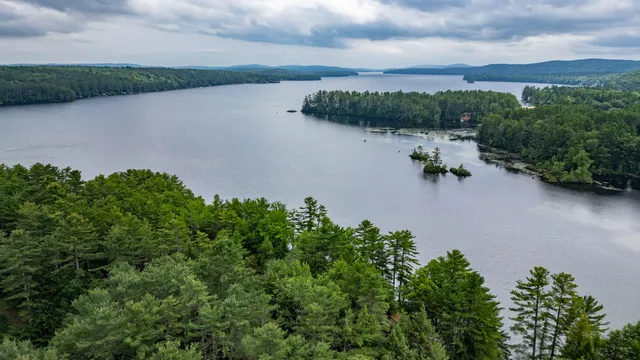 $799,000 | 158 Pine Point Road, Oxford, ME 04270