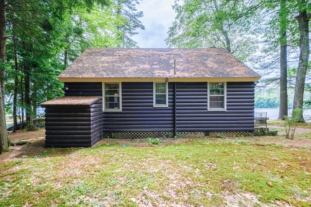 $799,000 | 158 Pine Point Road, Oxford, ME 04270