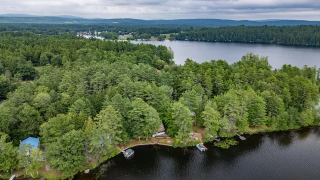 $799,000 | 158 Pine Point Road, Oxford, ME 04270
