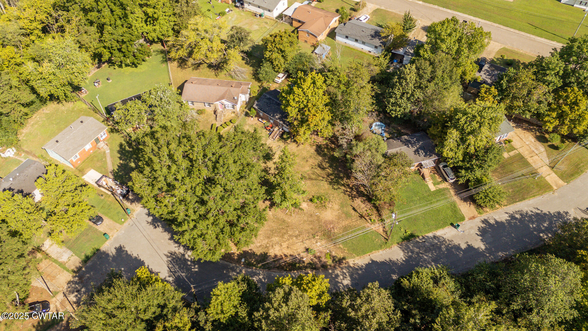 73 Craig Street Jackson, TN 38301 - Photo 6 of 8 a view of lake