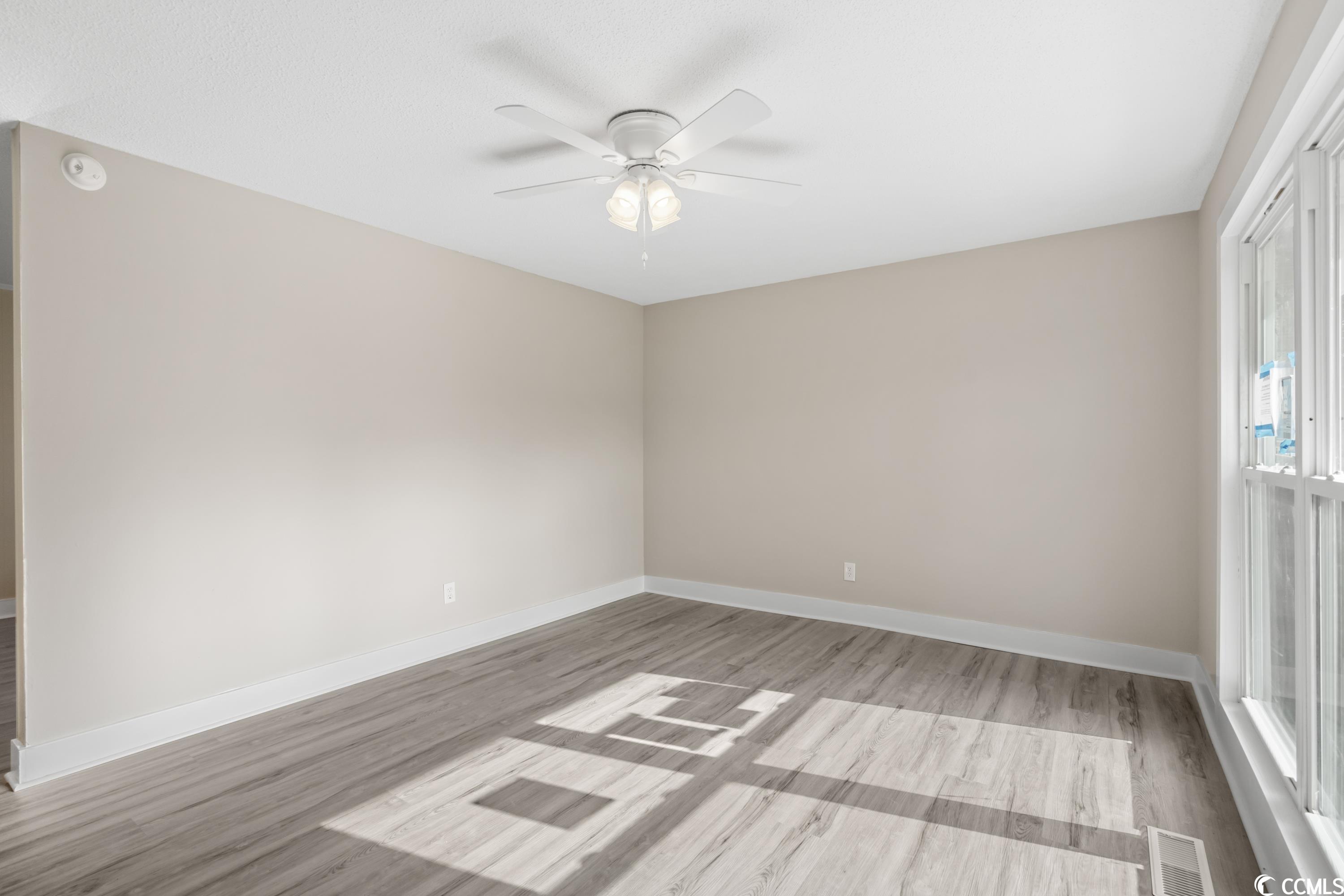 1057 County Rd S-22-790 Hemingway, SC 29554 - Photo 8 of 35