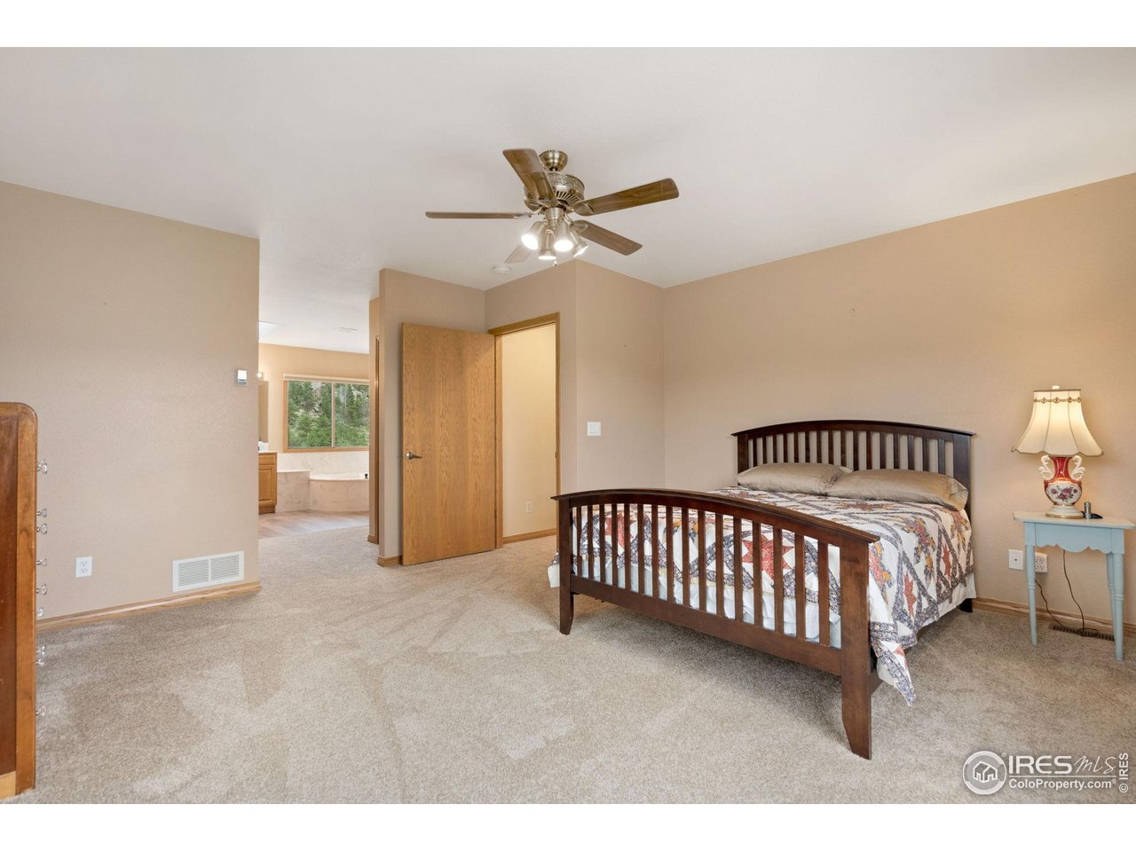 366 North Rim Road Livermore, CO 80536 - Photo 19 of 30 Primary bedroom