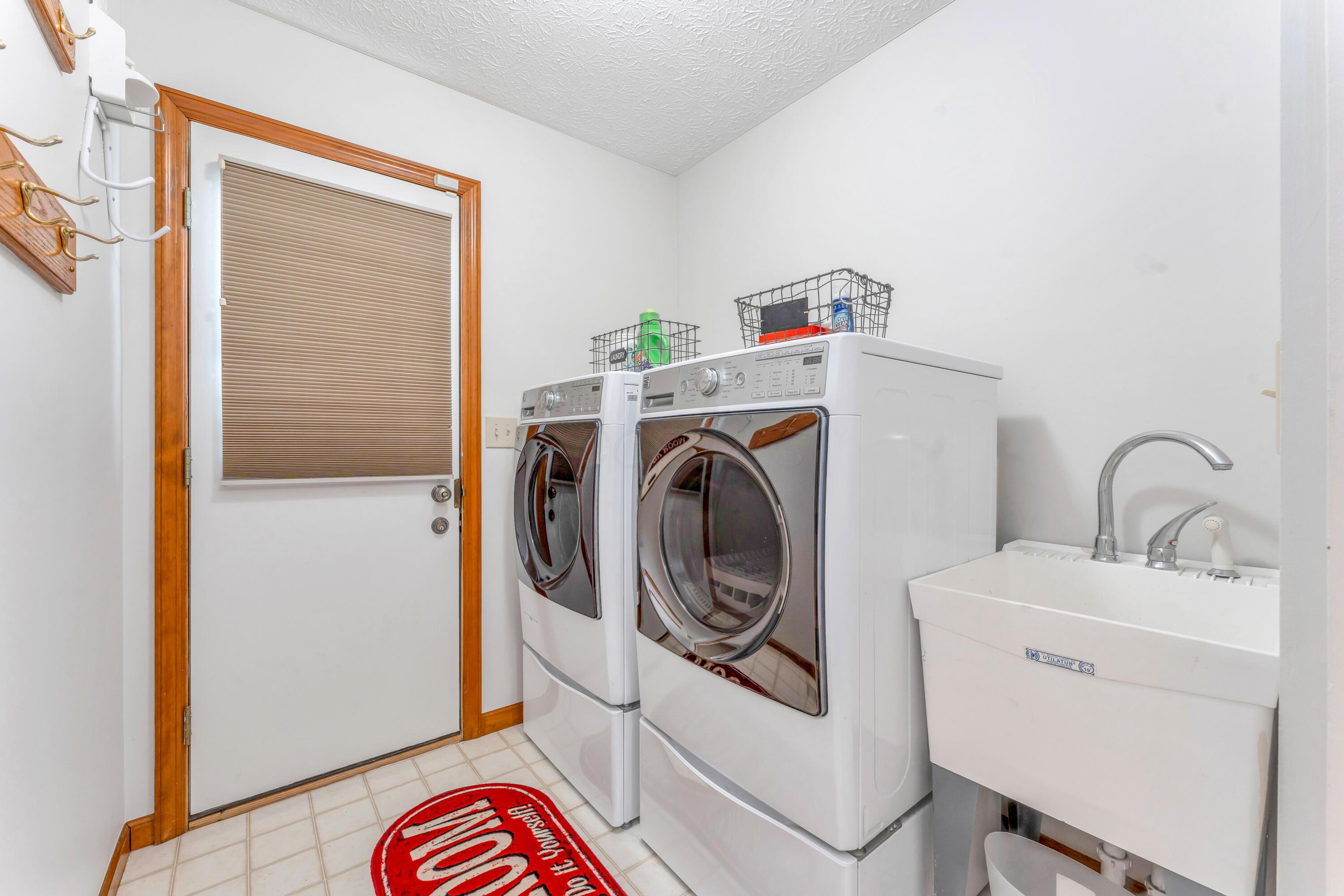 107 Kettering Bend Delaware, OH 43015 - Photo 16 of 38 DSC00981