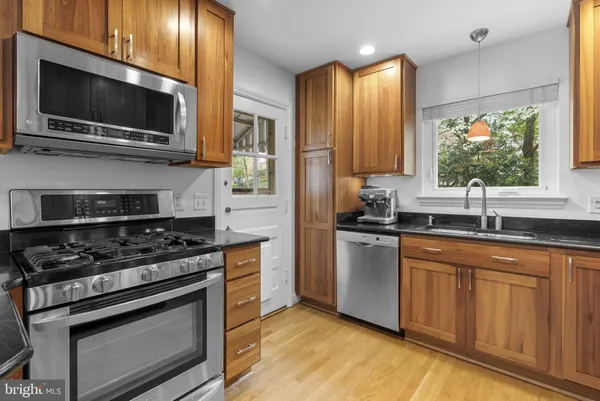 $685,000 | 314 Dale Drive, Silver Spring, MD 20910