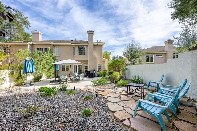 $1,075,000 | 939 Blue Mountain Circle, Westlake Village, CA 91362