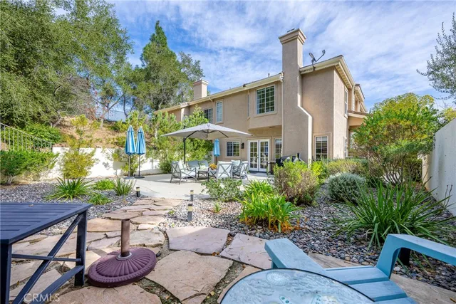 $1,075,000 | 939 Blue Mountain Circle, Westlake Village, CA 91362