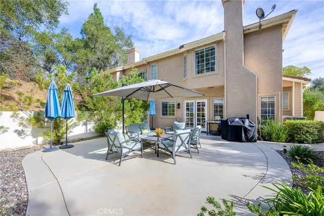 $1,075,000 | 939 Blue Mountain Circle, Westlake Village, CA 91362