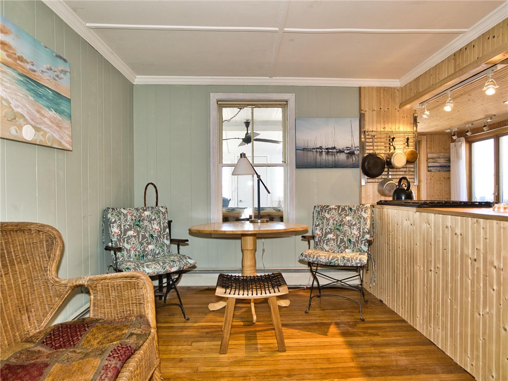 263 Riverside Drive Tiverton, RI 02878 - Photo 19 of 49