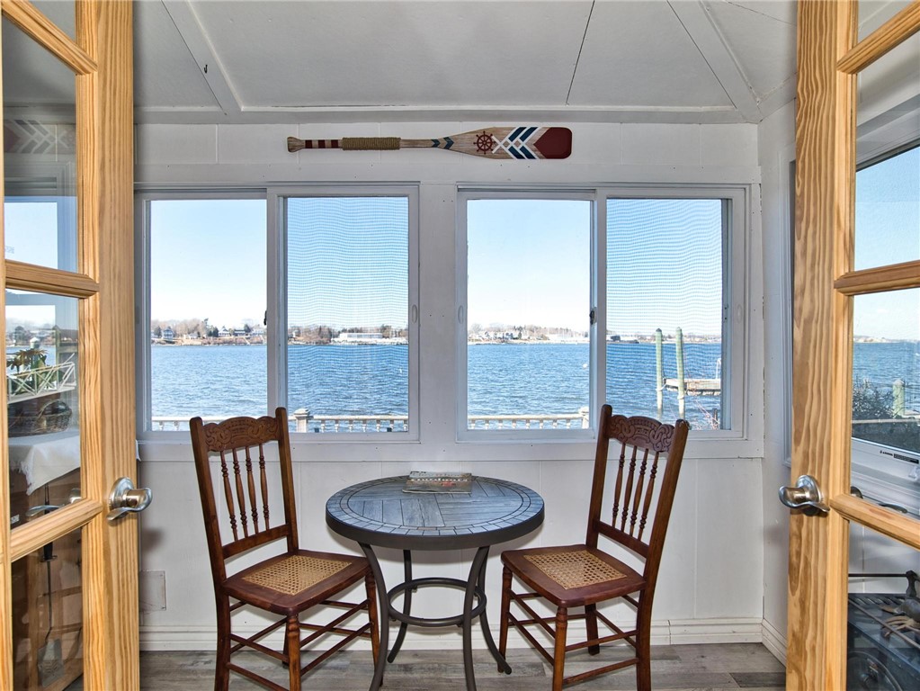 263 Riverside Drive Tiverton, RI 02878 - Photo 24 of 49