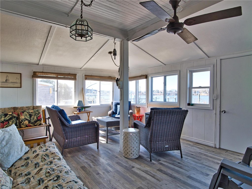 263 Riverside Drive Tiverton, RI 02878 - Photo 29 of 49