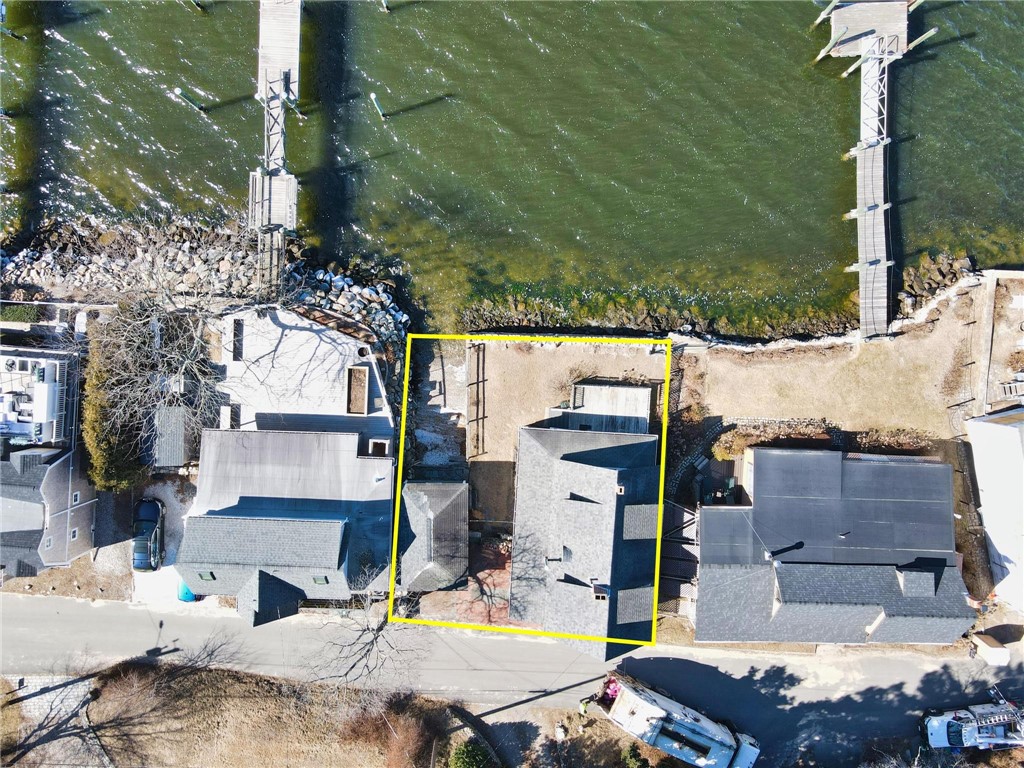 263 Riverside Drive Tiverton, RI 02878 - Photo 4 of 49