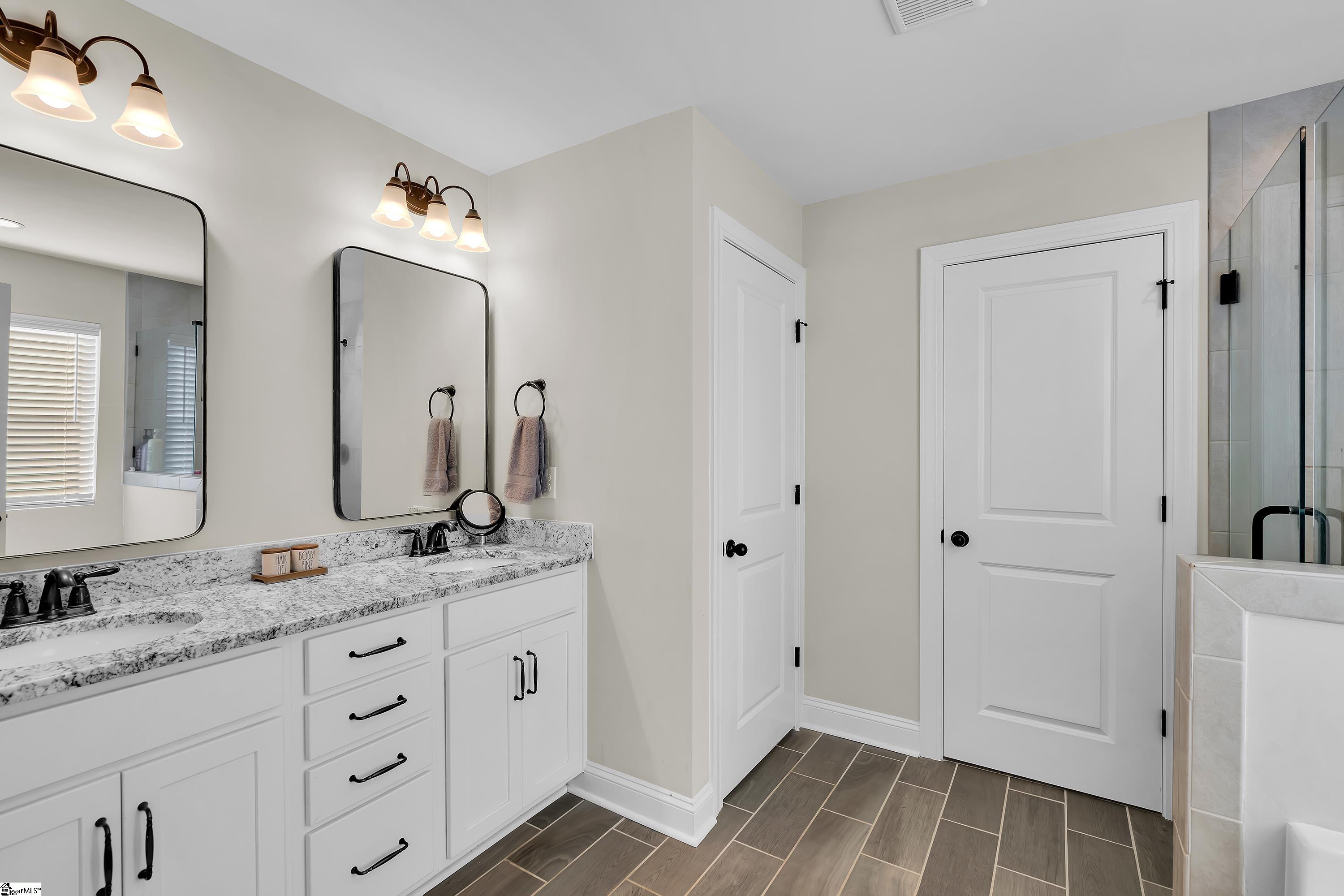 407 Buchanan Rdg Road Taylors, SC 29687 - Photo 16 of 36 Gallery Image 16