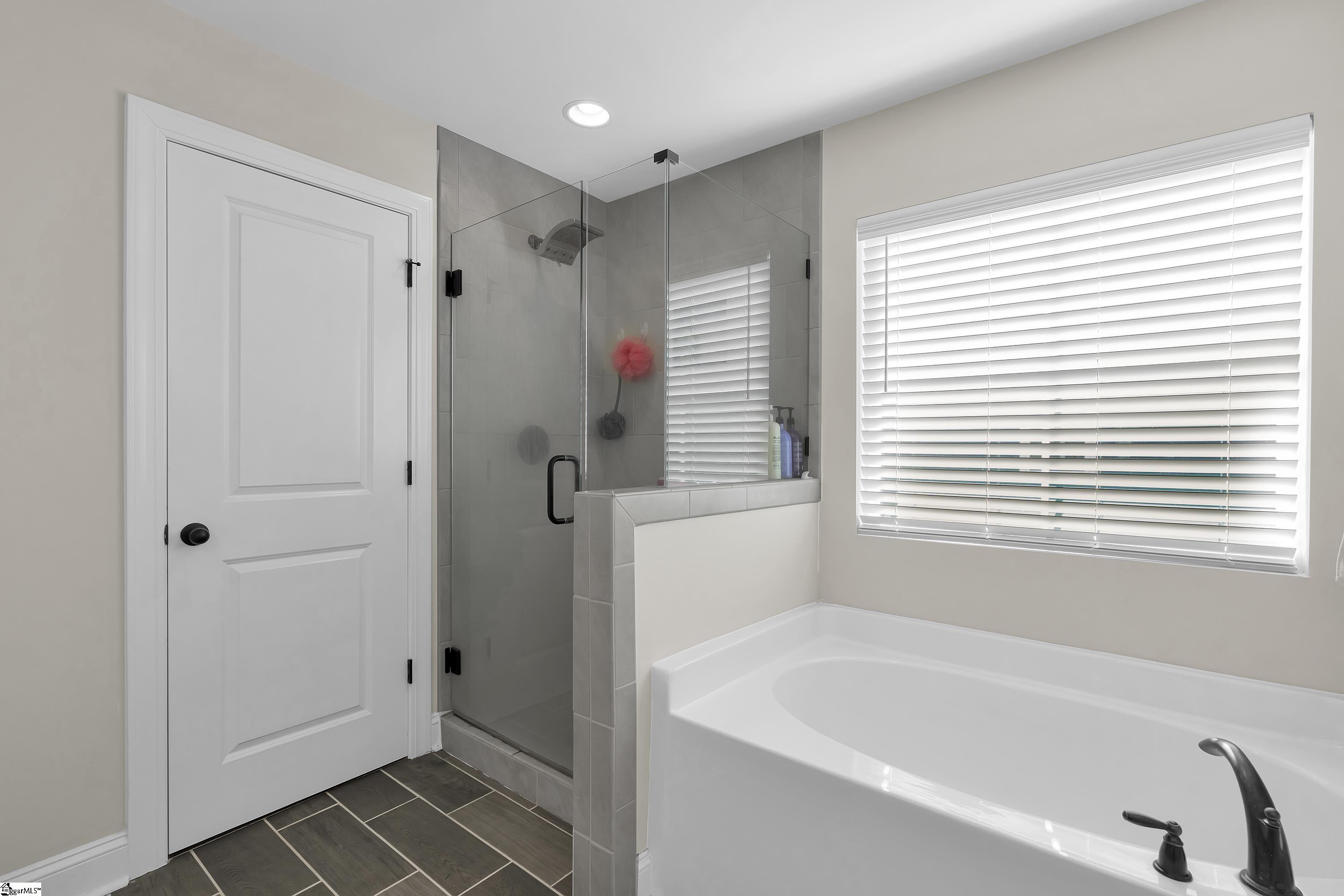 407 Buchanan Rdg Road Taylors, SC 29687 - Photo 17 of 36 Gallery Image 17
