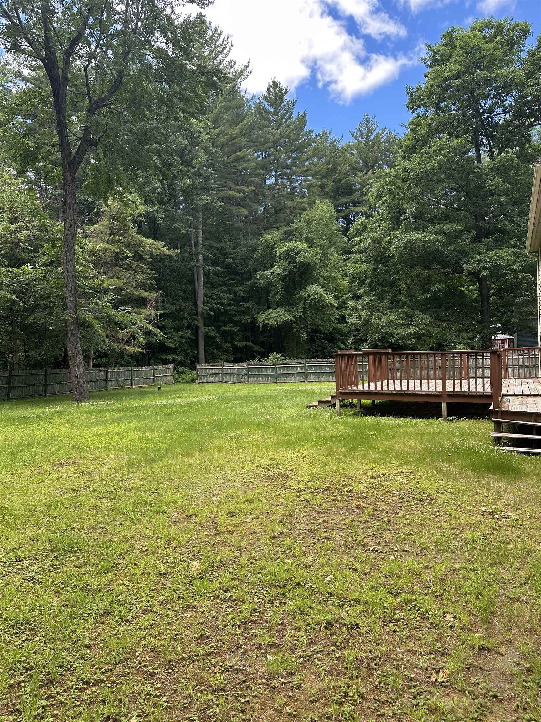 55 Thornton Road West Merrimack, NH 03054 - Photo 2 of 10