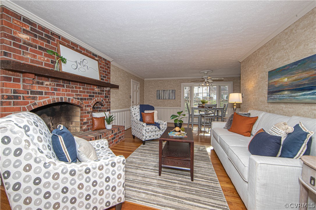 4010 Poplar Grove Road Midlothian, VA 23112 - Photo 4 of 49 a living room with furniture and a fireplace