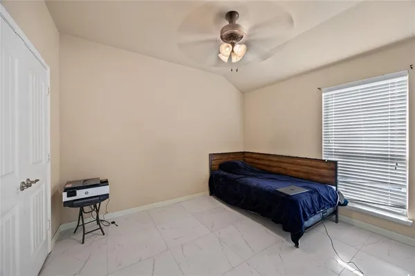 $299,900 | 1048 Mercury Drive, Lavon, TX 75166