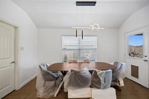 $299,900 | 1048 Mercury Drive, Lavon, TX 75166