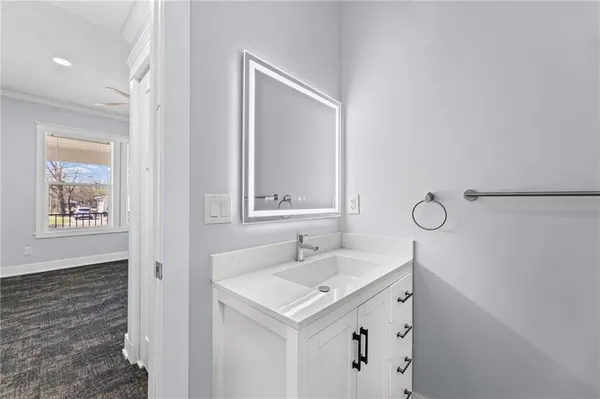 $675,000 | 825 South Main Street, Ottawa, KS 66067