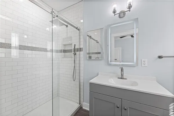 $675,000 | 825 South Main Street, Ottawa, KS 66067