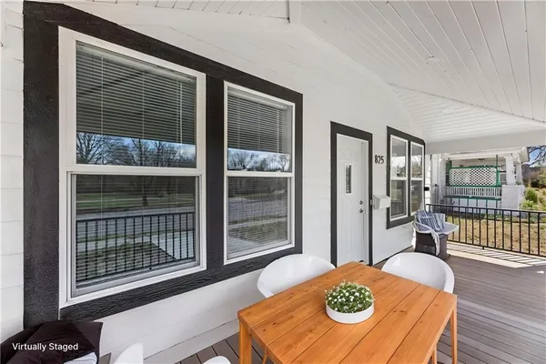 $675,000 | 825 South Main Street, Ottawa, KS 66067