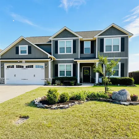 $412,000 | 1676 Man-O-War Drive, Hope Mills, NC 28348
