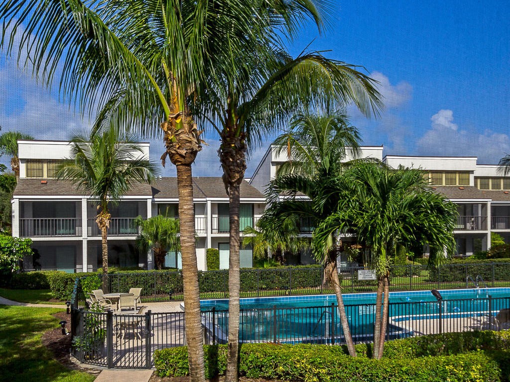 1155 Reef Road, Unit B7 Vero Beach, FL 32963 - Photo 11 of 22