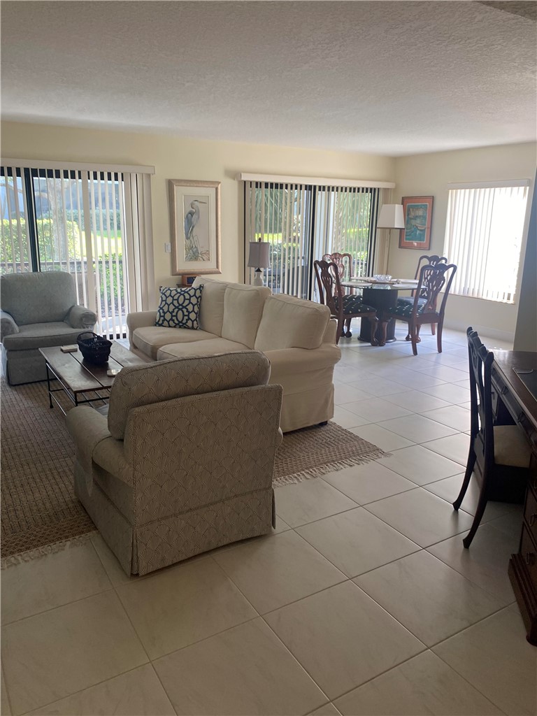 1155 Reef Road, Unit B7 Vero Beach, FL 32963 - Photo 7 of 22