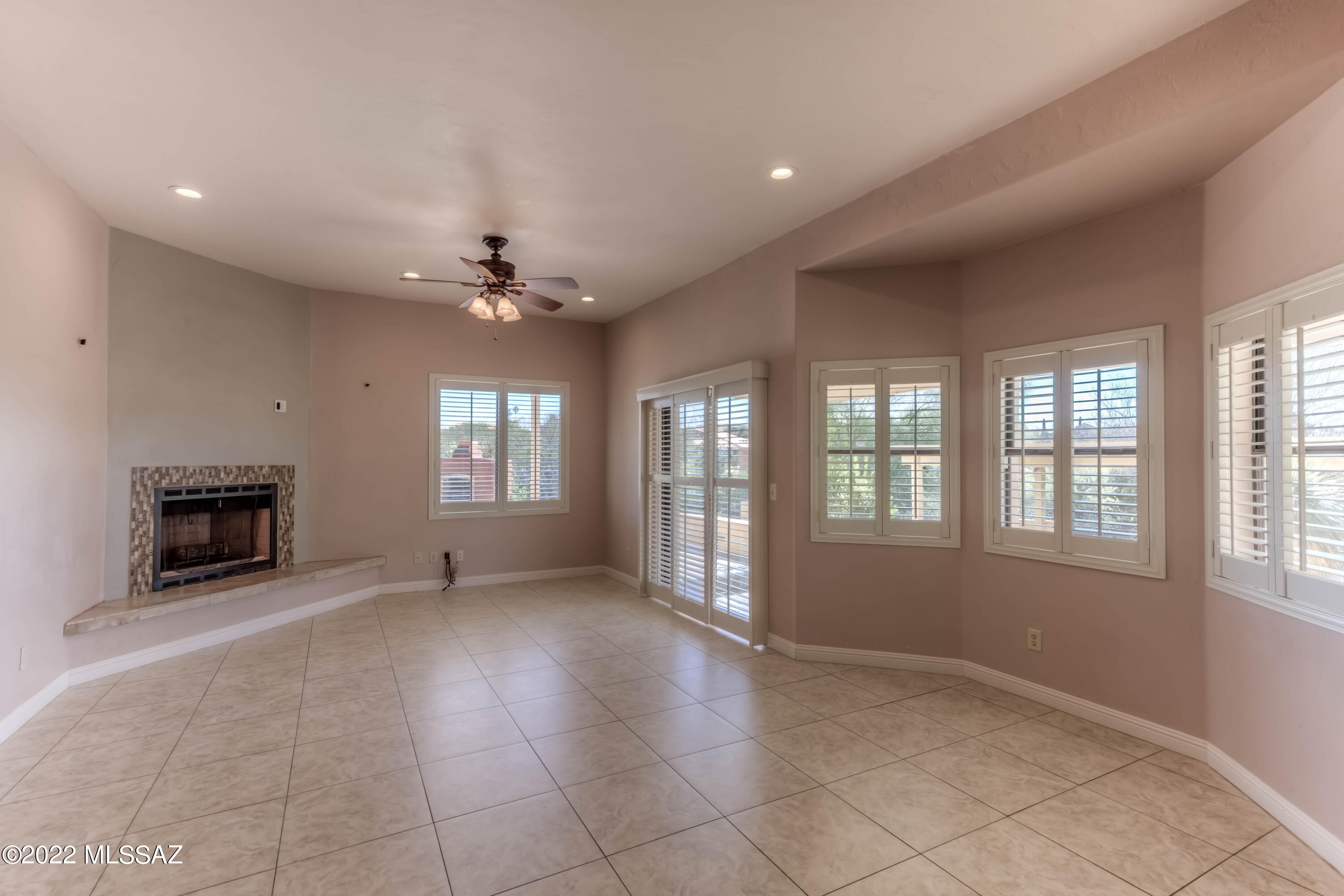 1404 East Orange Grove Road Tucson, AZ 85718 - Photo 17 of 47