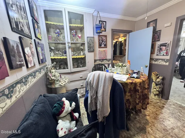 $175,000 | 2155 Guilderland Avenue, Schenectady, NY 12306