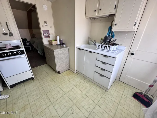 $175,000 | 2155 Guilderland Avenue, Schenectady, NY 12306