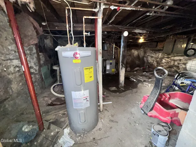 $175,000 | 2155 Guilderland Avenue, Schenectady, NY 12306