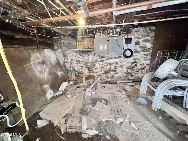 $175,000 | 2155 Guilderland Avenue, Schenectady, NY 12306