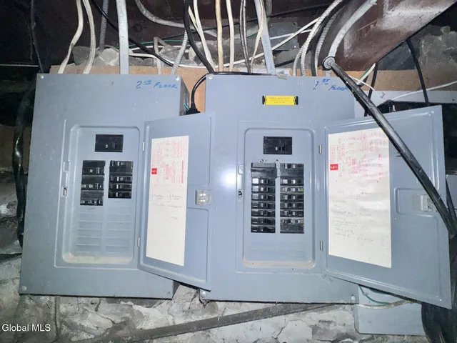 $175,000 | 2155 Guilderland Avenue, Schenectady, NY 12306