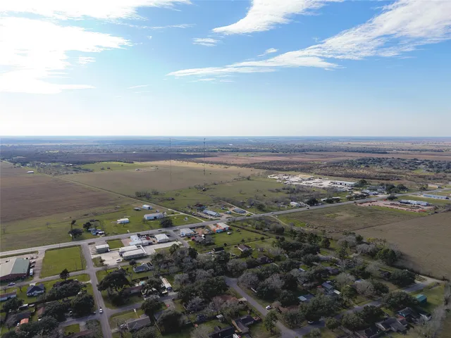 $1,750,000 | 710 Avenue F, Bay City, TX 77414