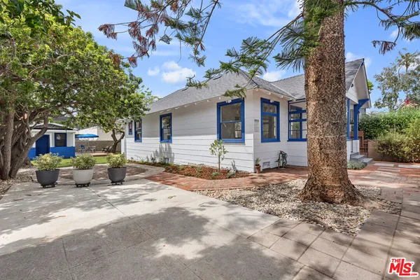 $10,750 | 2650 2nd Street, Santa Monica, CA 90405