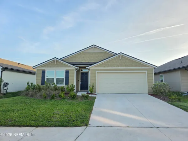 $2,100 | 2885 Oak Strm Drive, Green Cove Springs, FL 32043
