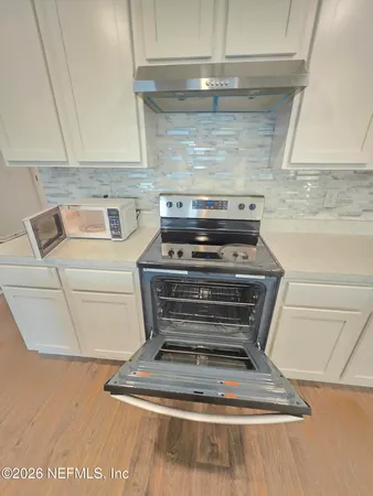 $2,100 | 2885 Oak Strm Drive, Green Cove Springs, FL 32043