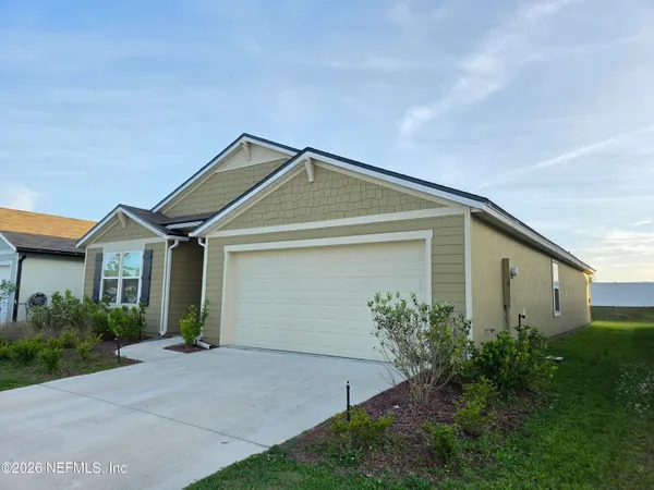 $2,100 | 2885 Oak Strm Drive, Green Cove Springs, FL 32043